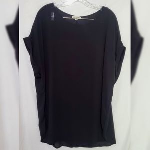 Zenana Outfitters, Women's Plus, Short Sleeve Blouse